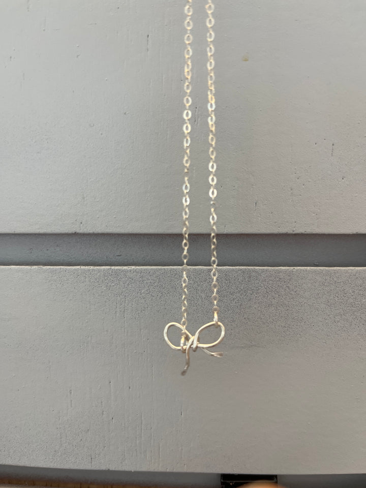 Silver Bow Necklace