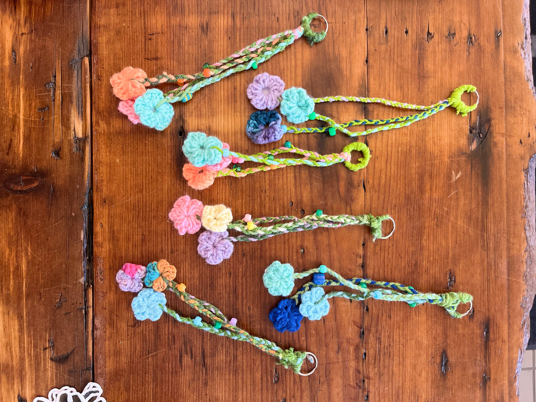 Crochet Flower Keychain (Large)